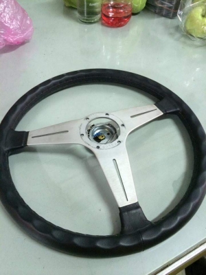 ขายพวงมาลัยนาดี้ลายเซนแท้ ขายพวงมาลัยนาดี้ลายเซนแท้