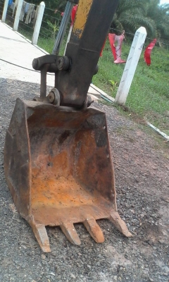 KOMATSU PC60U-5 เครื่องปั้มดี เอวไม่หลาม ช่วงล่าง70\%