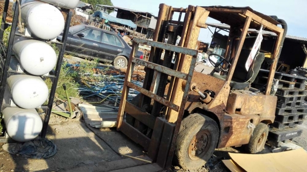 โฟคลิฟท์มือสอง.Toyota 3 ตัน 3 เมตร ราคาต่อมาครับ โฟคลิฟท์มือสอง.Toyota 3 ตัน 3 เมตร ราคาต่อมาครับ