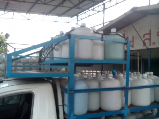 ขายคอกเหล็กพร้อมกระดานบรรทุกน้ำดื่มใส่ ไทรตันตอนเดียว ขายคอกเหล็กพร้อมกระดานบรรทุกน้ำดื่มใส่ ไทรตันตอนเดียว