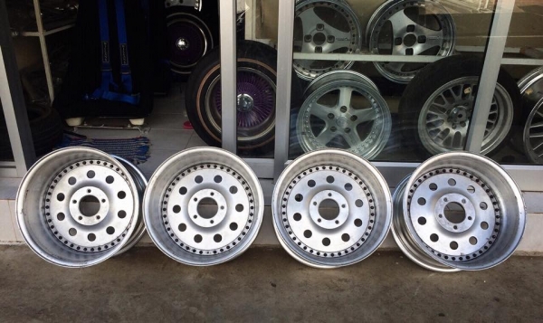 ขายล้อหยดน้ำ TRACTION 2 ชิ้นแท้ 16x8" 5รู114.3 ออฟลึก ประมูลจากญี่ปุ่น ขายล้อหยดน้ำ TRACTION 2 ชิ้นแท้ 16x8" 5รู114.3 ออฟลึก ประมูลจากญี่ปุ่น