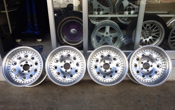 ขายล้อหยดน้ำ TRACTION 2 ชิ้นแท้ 16x8" 5รู114.3 ออฟลึก ประมูลจากญี่ปุ่น ขายล้อหยดน้ำ TRACTION 2 ชิ้นแท้ 16x8" 5รู114.3 ออฟลึก ประมูลจากญี่ปุ่น