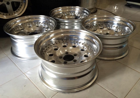 ขายล้อหยดน้ำ TRACTION 2 ชิ้นแท้ 16x8" 5รู114.3 ออฟลึก ประมูลจากญี่ปุ่น ขายล้อหยดน้ำ TRACTION 2 ชิ้นแท้ 16x8" 5รู114.3 ออฟลึก ประมูลจากญี่ปุ่น