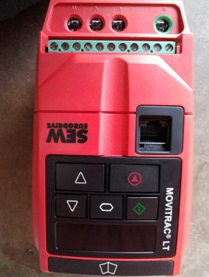 ขาย INVERTER ยี่ห้อ SEW EURODRIVE 0.75 KW, 1 HP