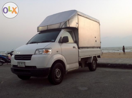 รถรับจ้าง รับขนย้าย 0917589481พื้นเรียบ มีหลังคาสูง 180 cm . ใส่ ที่นอน 6 ฟุตได้สบาย