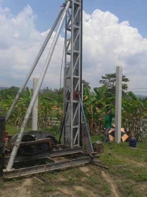 0935596627  รับตอกเสาเข็มอีสาน