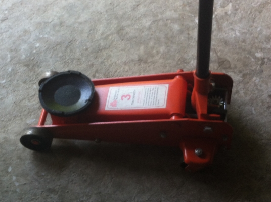 แม่แรง ตะเข้ 3 ตัน สภาพใหม่ยังไม่ได้ใข้งาน