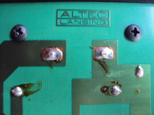 ขาย คลอสโอเว่อร์เน็ทเวิร์ค  Altec Lansing