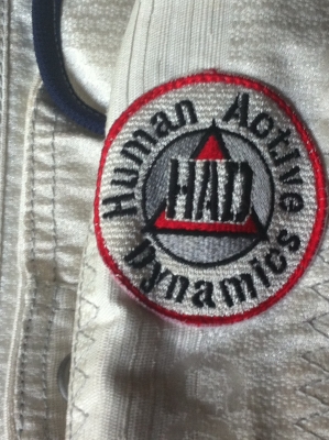 ขุดเสื้อและกางเกง Gold Win เสื่อและกางเกงอย่างดีกันลมกันหนาว