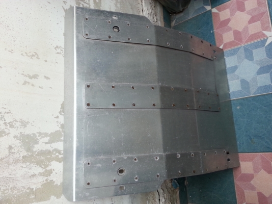 ขายกันแคร้งอลูมิเนียม เก่าญี่ปุ่น