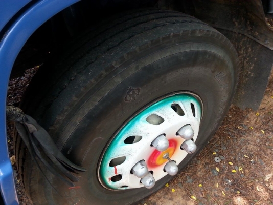 ขายISUZU NPR115แรง สั่งลุยแท้ ปี37 เครื่องดี แคชซีสวย ยางดี ภายในสวย แอร์เย็น สภาพพร้อมใช้งาน เอกสารพร้อมโอน สนใจโทร 090-8588220คุณนะ 093-3258446คุณบิว ID:narong498 หรือ www.truck.in.th/498 หรือเพจFacebook ณรงค์ ซื้อขายรถมือสอง (เว็บไซต์ส่วนตัว)