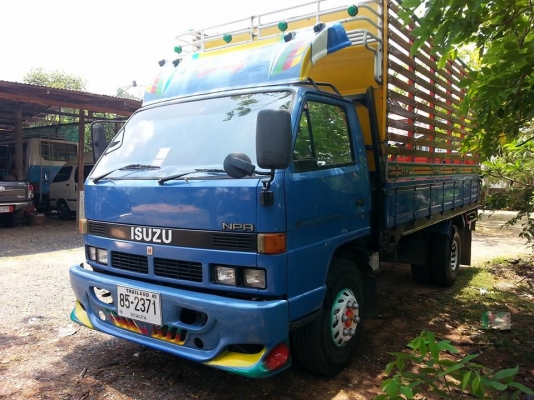 ขายISUZU NPR115แรง สั่งลุยแท้ ปี37 เครื่องดี แคชซีสวย ยางดี ภายในสวย แอร์เย็น สภาพพร้อมใช้งาน เอกสารพร้อมโอน สนใจโทร 090-8588220คุณนะ 093-3258446คุณบิว ID:narong498 หรือ www.truck.in.th/498 หรือเพจFacebook ณรงค์ ซื้อขายรถมือสอง (เว็บไซต์ส่วนตัว)