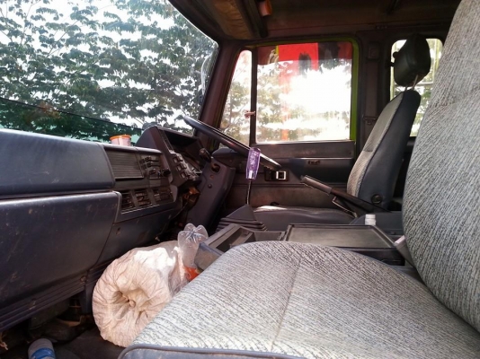 ขายดั้มร็อกกี้195แรง พ.เพาเวอร์ เบรกทิฟฟี่ ภายในสวย แอร์เย็น เครื่องดี แคชซีสวย ยาง825/16 สภาพพร้อมใช้งาน เอกสารพร้อมโอน สนใจโทร 090-8588220คุณนะ 093-3258446คุณบิว ID:narong498 หรือ www.truck.in.th/498 หรือเพจFacebook ณรงค์ ซื้อขายรถมือสอง (เว็บไซต์ส่วนตั