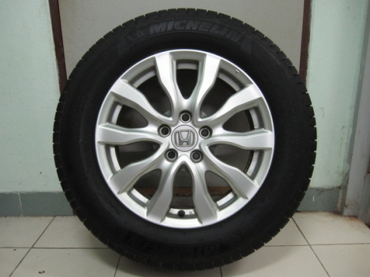 ขายล้อแม็ก HONDA CRV พร้อมยางขอบ 17 สภาพสวยๆ