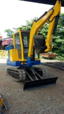 รถขุด มาแล้วเก่านอกแทรกเหล็กทำสีใหม่ พร้อมใช้งาน