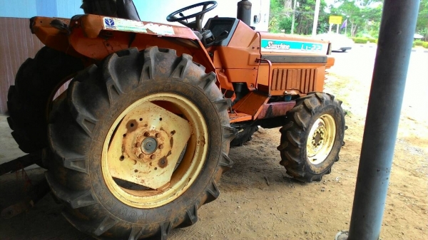 ขายรถไถ KUBOTA L1-22 2เพลา พวงมาลัยพาวเวอร์ ราคา 68,000 อ.แกลง จ.ระยอง สอบถาม 0818618678 ID Line =carbonthai