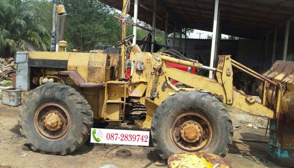 ขายรถตักล้อยาง CAT 910