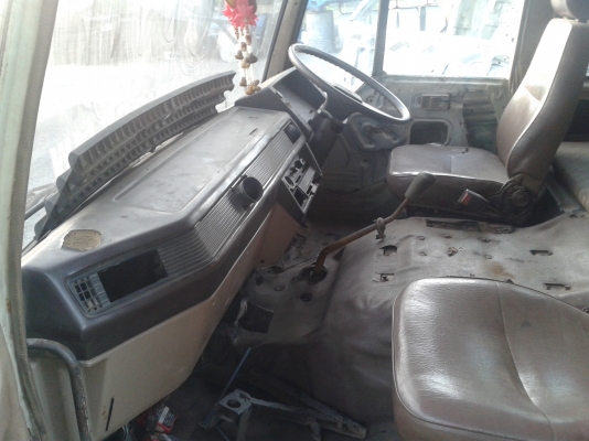 ไอ้หลงตาเหลี่ยมเดิม ๆ  ตามสภาพมาแล้วครับ