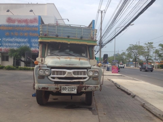 ขายด่วน!!! สิบล้อหน้ายาว