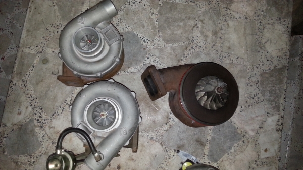 ขายเทอร์โบ 10 ล้อ 3ลูก สภาพดี ไม่มีฝาหน้า1ตัว เหมาหมด3ลูก 15,000