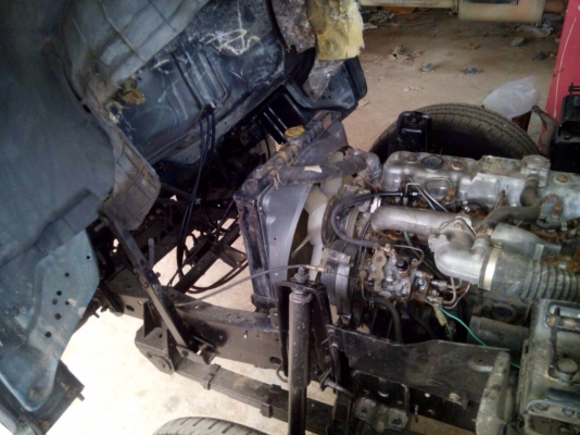 เพิ่มรูป รถสี่ล้อกลางห้างแท้เครื่อง4JB1. 88แรงพร้อมใช้งานครับ