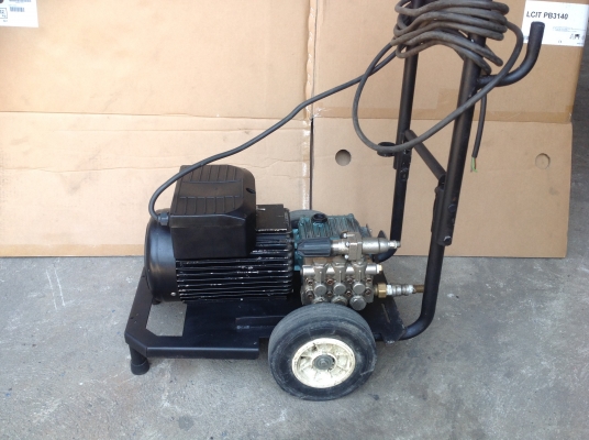 ขายเครื่องฉีดน้ำแรงดันสูง