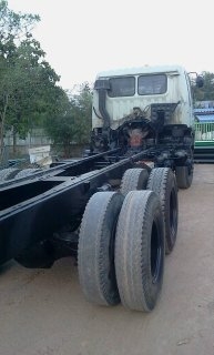 HINO FM 2k 260 แรงม้า 2 เพลา หัวคัสซี