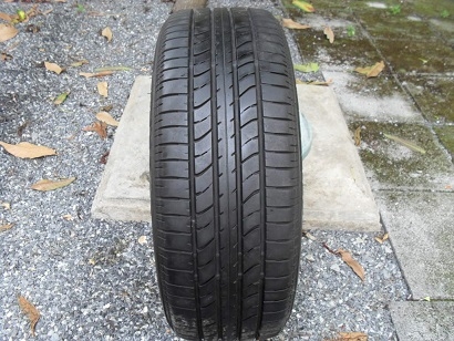 ขายเศษยาง BRIDGESTONE ER30 ปี1913 1เส้น 205-55-16 ราคา 1,200 ขายเศษยาง BRIDGESTONE ER30 ปี1913 1เส้น 205-55-16 ราคา 1,200