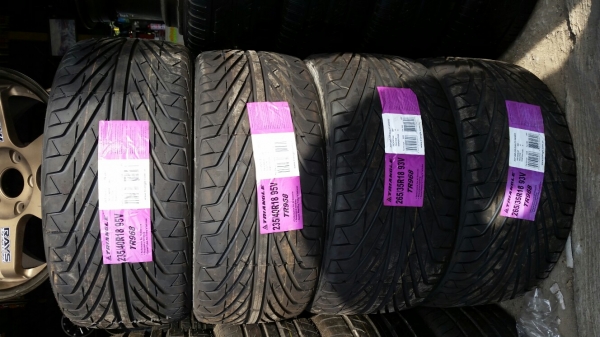 ยางใหม่ขอบ18
Triangle ยางใหม่ขอบ18
Triangle