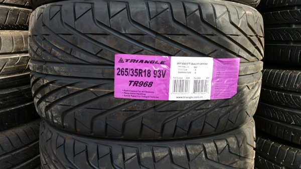 ยางใหม่ขอบ18
Triangle