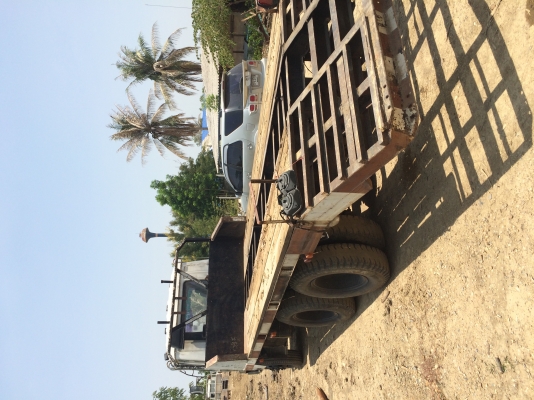 ขาย MITSUBISHI FN527M-TD หางปลาบรรทุกแม็คโฮขึ้น200  600000