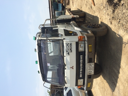 ขาย MITSUBISHI FN527M-TD หางปลาบรรทุกแม็คโฮขึ้น200  600000