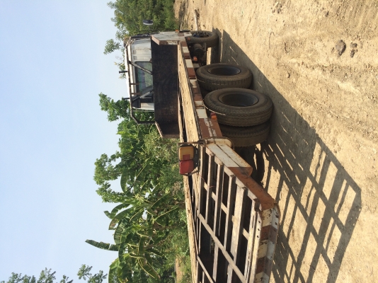 ขาย MITSUBISHI FN527M-TD หางปลาบรรทุกแม็คโฮขึ้น200  600000