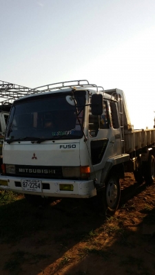 ขาย 6 ล้อดัมพ์มิตซู เครื่อง 195 แรง 6D16 แอร์เย็น