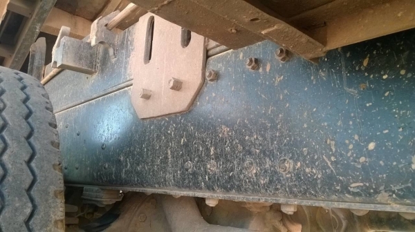 ขาย  HINO MEGA 220 แรงม้า สภาพพร้อมใช้งาน เครื่องเดิม เกียร์เดิม คัสซีสวยตลอดเส้น ภายในเก๋งสวย ทะเบียนพร้อมโอนครับ