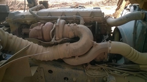 ขาย  HINO MEGA 220 แรงม้า สภาพพร้อมใช้งาน เครื่องเดิม เกียร์เดิม คัสซีสวยตลอดเส้น ภายในเก๋งสวย ทะเบียนพร้อมโอนครับ