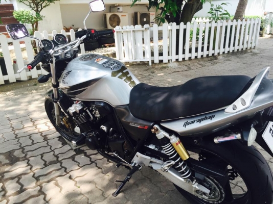 ขายcb400 tec3 ปี2006 ทะเบียนแท้ สมอ โอนได้ทั่วไทย cb400 tec3 สภาพดีมาก เครื่องสด  รับไฟแนนซ์ 178,000 บาท โทร 085-3890548