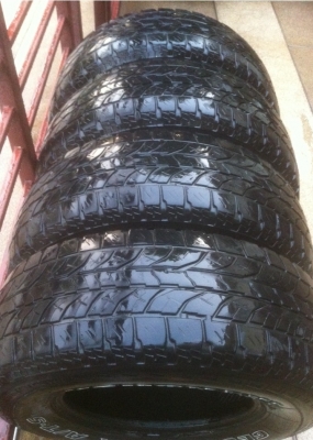 ยาง Yokohama 265 70 16 ปี10 สภาพดี ใช้ได้อีกเป็นปีสบายๆ