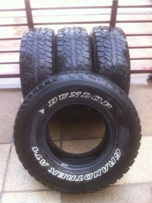 ยาง Dunlop 31 10.5 R15 ปลายปี12 ปีใหม่เนื้อนิ่มๆ