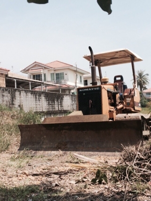 ขายแทรกเตอร์D2รุ่น6 สภาพดีพร้อมใช้งาน