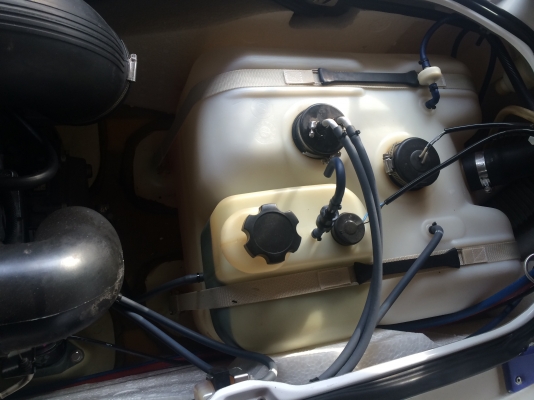 Yamaha rider 700 twin carb