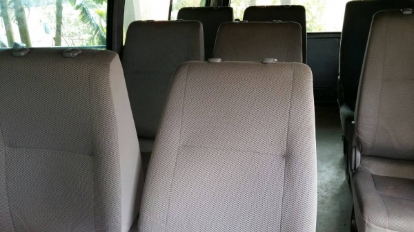 ขายรถตู้รับส่งนักเรียน ขายรถตู้รับส่งนักเรียน