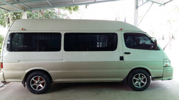 ขายรถตู้รับส่งนักเรียน ขายรถตู้รับส่งนักเรียน