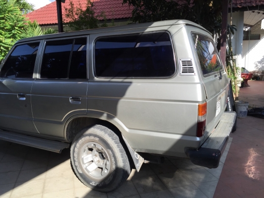 แลนด์ครุยเซอร์ BJ60 เดิมญี่ปุ่น  ครับ