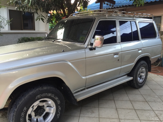 แลนด์ครุยเซอร์ BJ60 เดิมญี่ปุ่น  ครับ