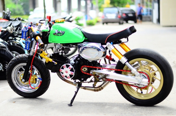 มอบของขวัญลดราคา  มังกี้ ลดราคา มี ให้ เลือกหลากหลายแบบ ไม่ซ้ำ ขับสนุก ขับมัน ทนทาน เรากล้า รับประกัน 100\%***มอบของขวัญลดราคาต้อนรับสงกรานต์ !!!! มังกี้ ลดราคา มี ให้ เลือกหลากหลายแบบ ไม่ซ้ำ ขับสนุก ขับมัน ทนทาน เรากล้า รับประกัน 100\%**