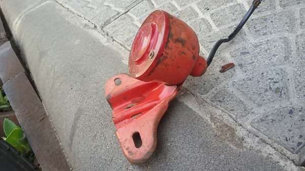 ขายไฟท้าย ยามาฮ่า yg1แมวป่า หรือ ใส่ยามาฮ่าโบราณมีรูปครับ