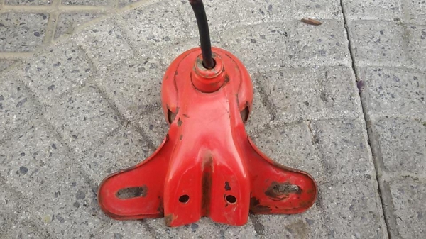 ขายไฟท้าย ยามาฮ่า yg1แมวป่า หรือ ใส่ยามาฮ่าโบราณมีรูปครับ