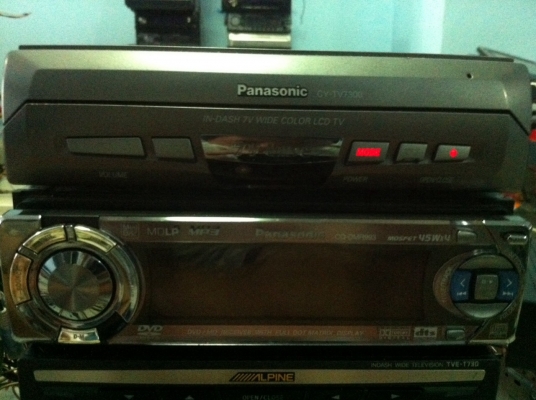 ชุดเครื่องเล่น Panasonic CQ-DMR993/CY-TV7300 24Bit DVD VCD MP3 MD CD กราฟฟิกหน้าจอ จอ7นิ้ว สไลด์ไฟฟ้า ปรีเอ้า 4ชุด AUX1ชุด กล้องถอย1ชุด Vedio in 1ชุด Vedio out 1ชุด พร้อมรีโมทจอและเครื่องเล่น สภาพสวย มือ2 ญี่ปุ่น