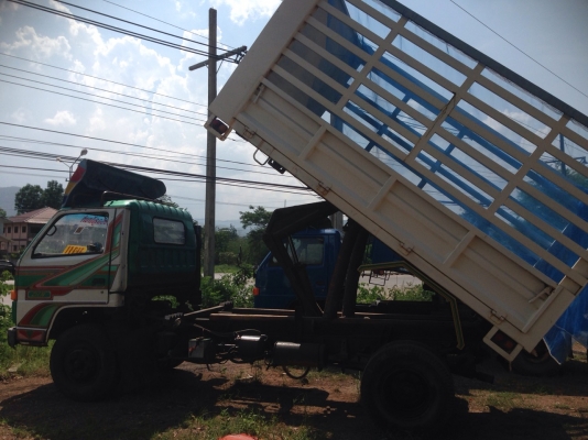 Isuzu NPR 115 แรง ปี 38 ดั้มพืชไร่ พร้อมใช้ (จัดได้ 350000)